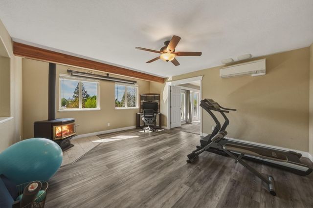 21283 Dove Lane, Bend, OR 97702