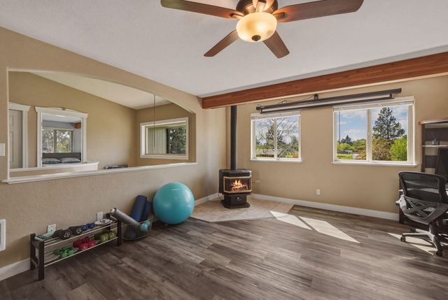 21283 Dove Lane, Bend, OR 97702