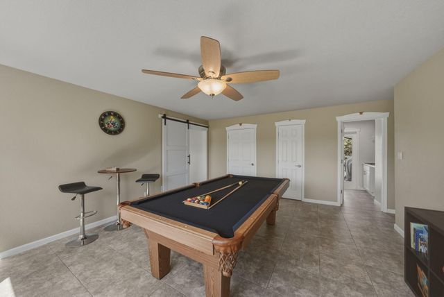 21283 Dove Lane, Bend, OR 97702