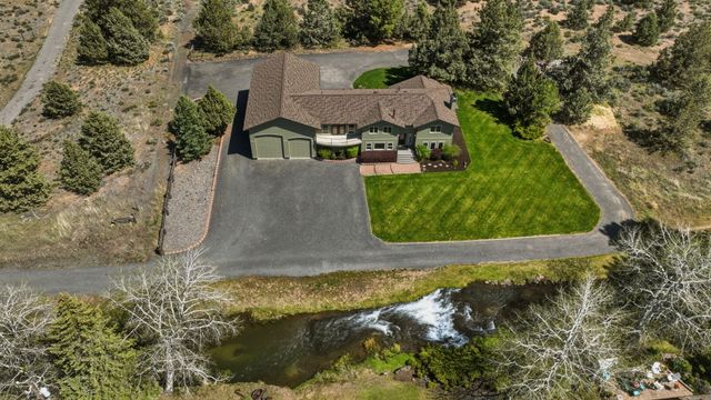 21283 Dove Lane, Bend, OR 97702