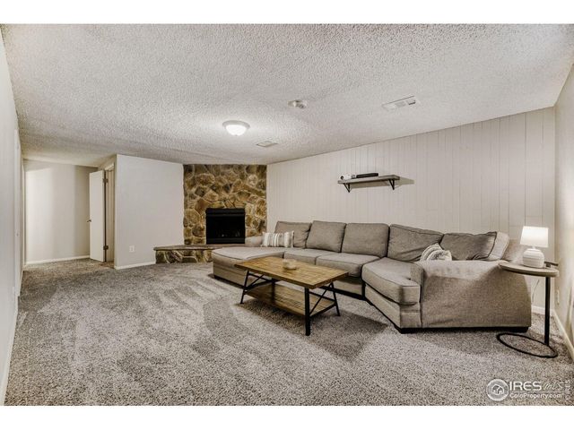 7216 W Portland Ave, Littleton, CO 80128