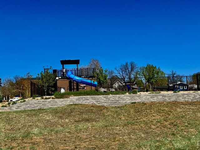 7216 W Portland Ave, Littleton, CO 80128