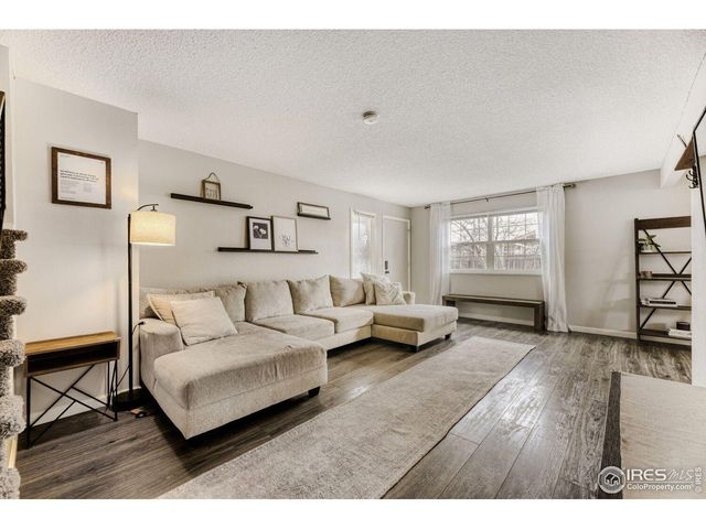 7216 W Portland Ave, Littleton, CO 80128