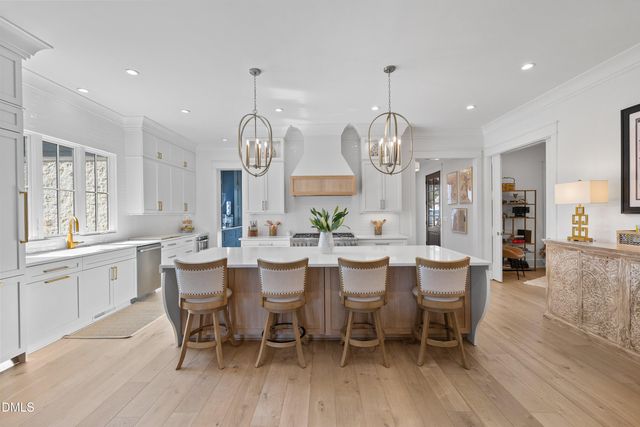 906 Brooks Avenue, Raleigh, NC 27607