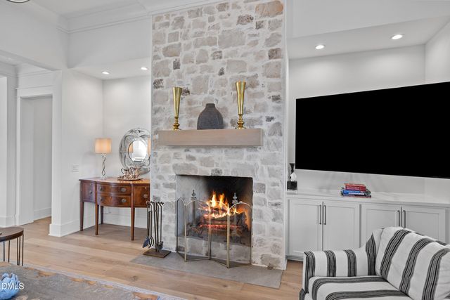 906 Brooks Avenue, Raleigh, NC 27607