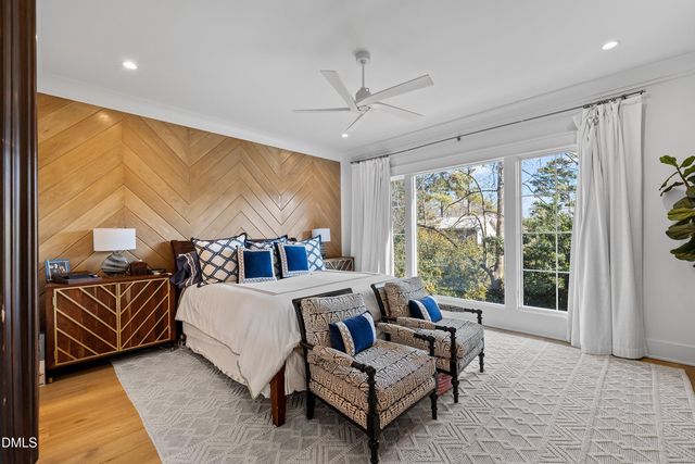 906 Brooks Avenue, Raleigh, NC 27607