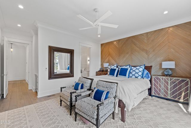 906 Brooks Avenue, Raleigh, NC 27607