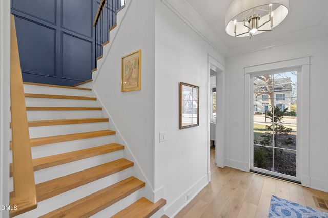 906 Brooks Avenue, Raleigh, NC 27607