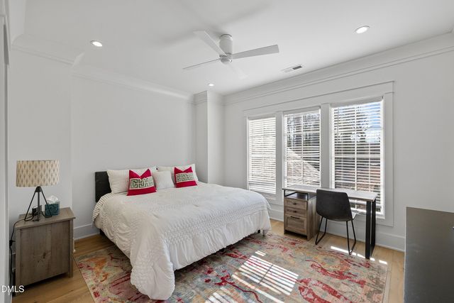 906 Brooks Avenue, Raleigh, NC 27607