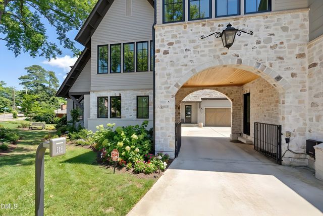 906 Brooks Avenue, Raleigh, NC 27607