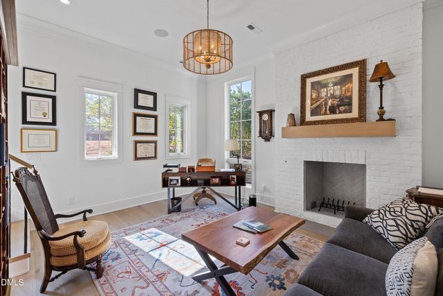 906 Brooks Avenue, Raleigh, NC 27607