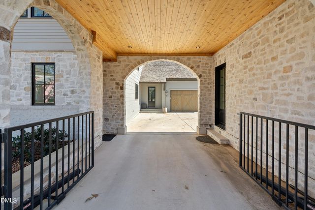 906 Brooks Avenue, Raleigh, NC 27607