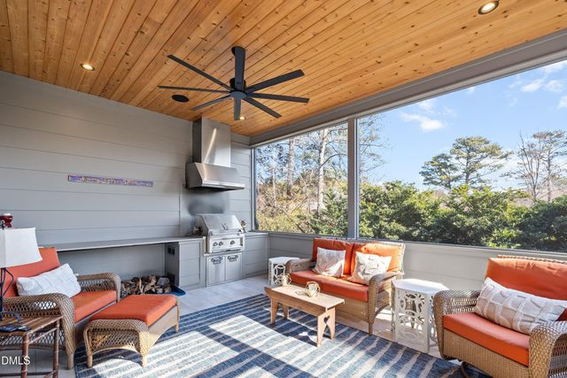 906 Brooks Avenue, Raleigh, NC 27607