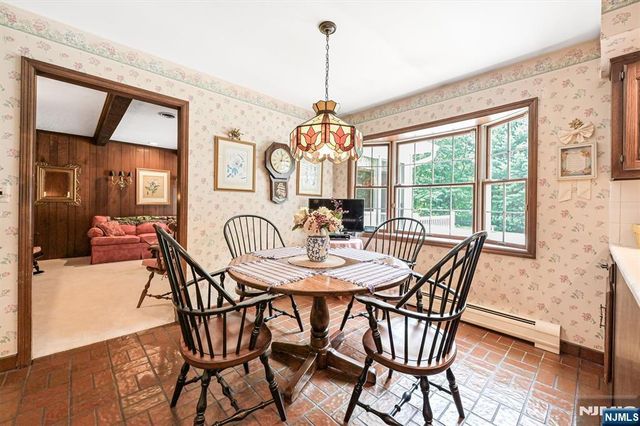 7 Arthur Court, Demarest, NJ 07627