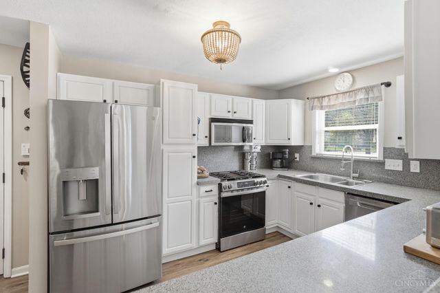 3350 Village Drive, Fairfield, OH 45014