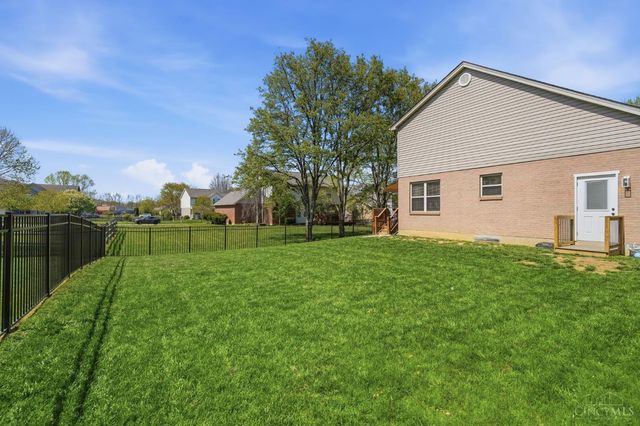 3350 Village Drive, Fairfield, OH 45014