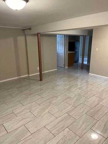 1018 E Oak Avenue, La Grange Park, IL 60526