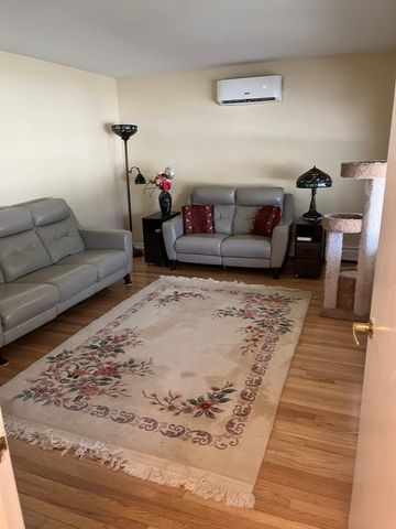 1018 E Oak Avenue, La Grange Park, IL 60526