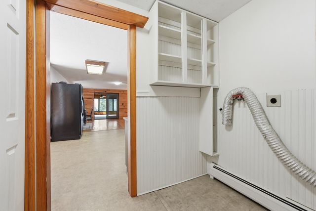 5 Old Farm Cir, Belchertown, MA 01007