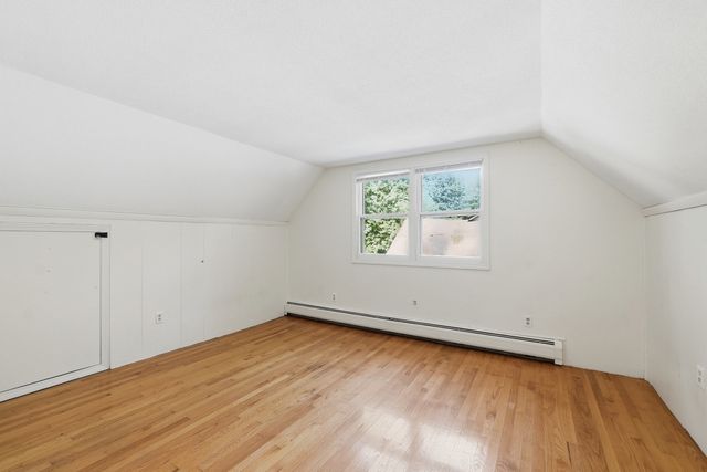 5 Old Farm Cir, Belchertown, MA 01007