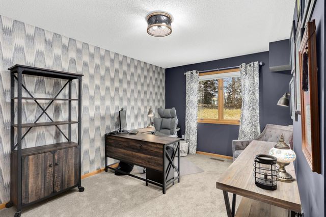 7373 Moonlight Lane, Eden Prairie, MN 55346