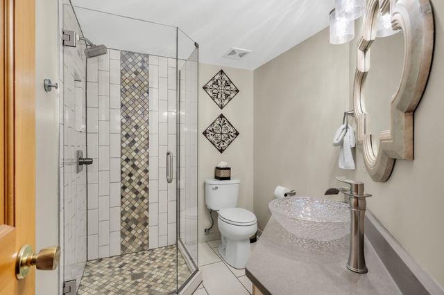 7373 Moonlight Lane, Eden Prairie, MN 55346