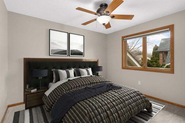 7373 Moonlight Lane, Eden Prairie, MN 55346