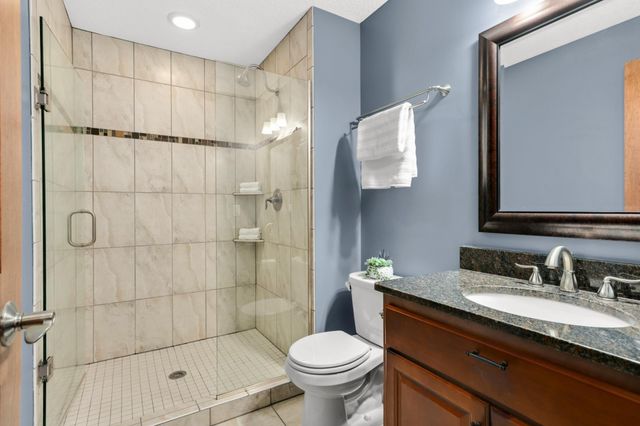 7373 Moonlight Lane, Eden Prairie, MN 55346