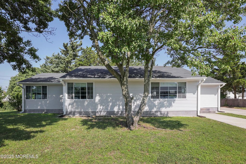 200 Ceylon Avenue, Seaside Heights, NJ 08751