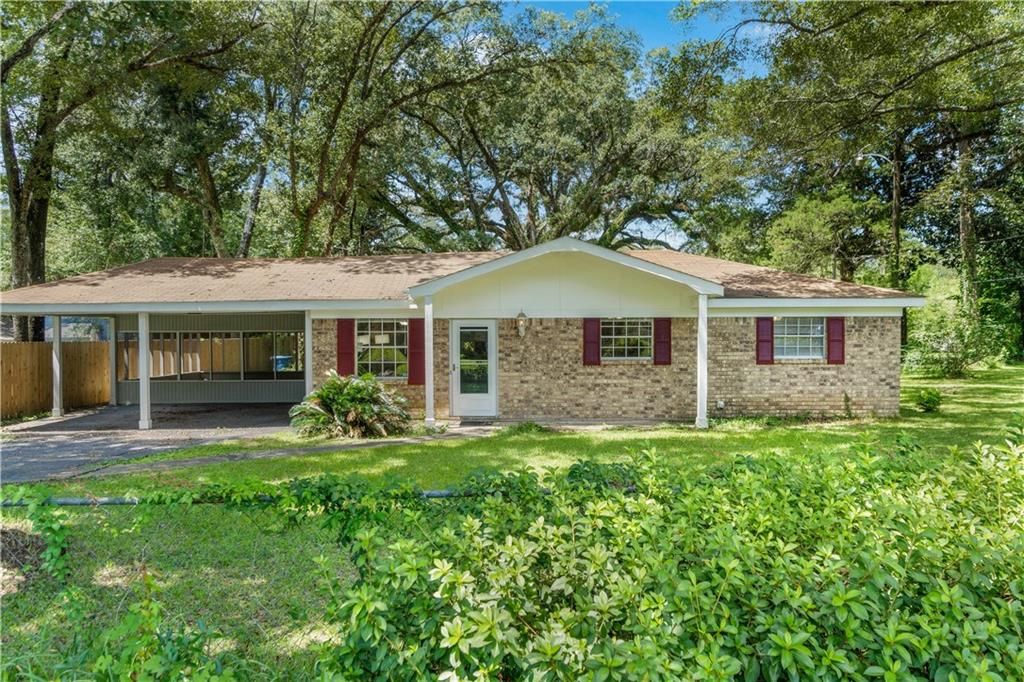 7520 Oak W Drive, Theodore, AL 36582