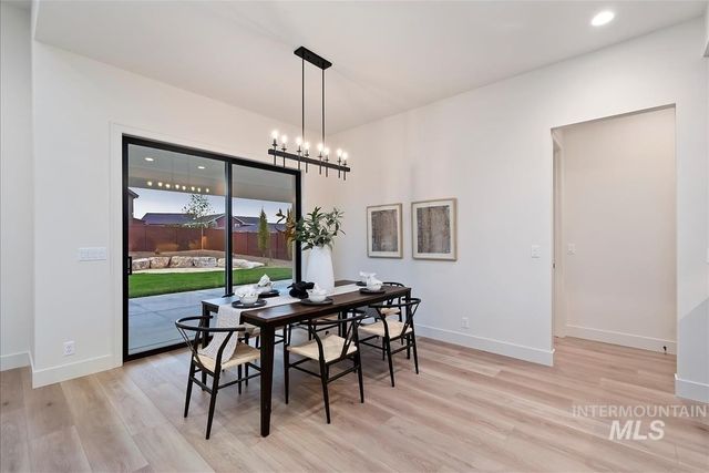 9989 W Bouvardia St, Star, ID 83669