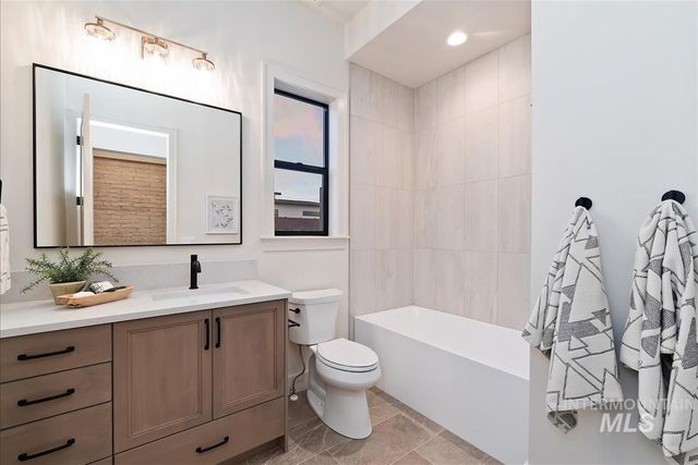 9989 W Bouvardia St, Star, ID 83669