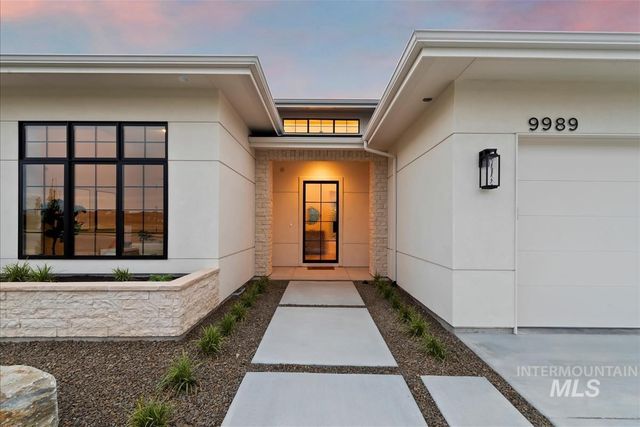 9989 W Bouvardia St, Star, ID 83669