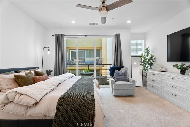 26966 Mosswood, Valencia, CA 91381