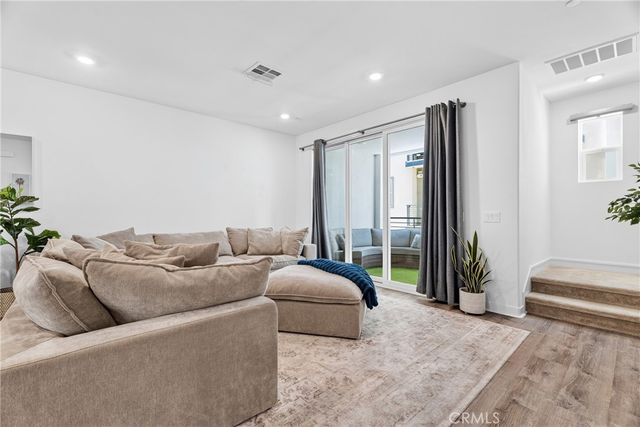 26966 Mosswood, Valencia, CA 91381