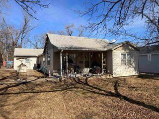 1208 W 6th Ave, El Dorado, KS 67042
