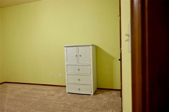 2077 Clearwater Drive, Choctaw, OK 73020
