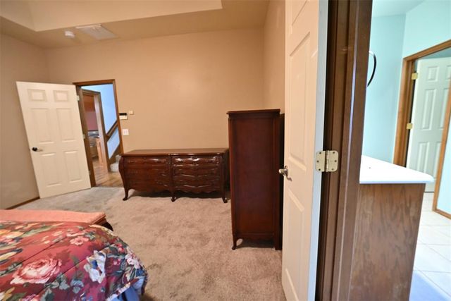 2077 Clearwater Drive, Choctaw, OK 73020