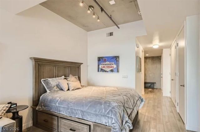 353 East Bonneville Avenue 636, Las Vegas, NV 89101