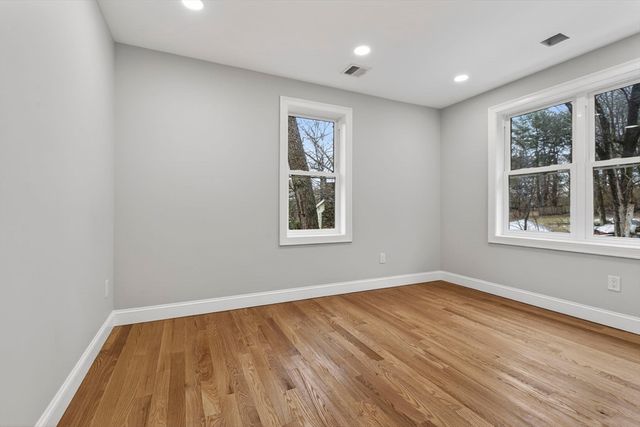 72 Westborough Rd 2, Grafton, MA 01536