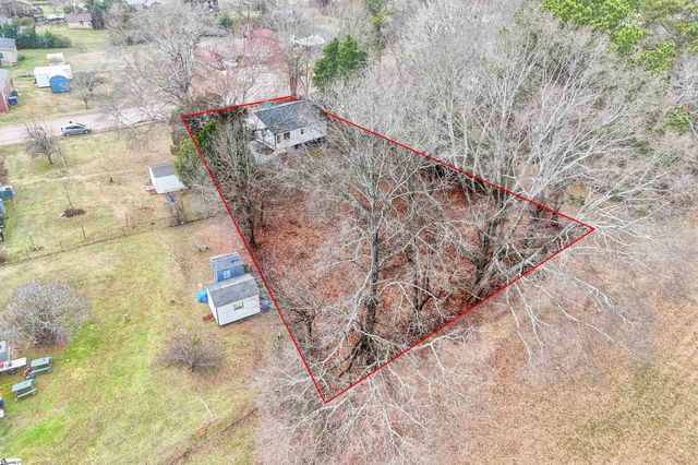 325 Hillcrest Circle, Anderson, SC 29624