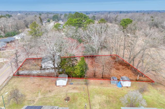 325 Hillcrest Circle, Anderson, SC 29624