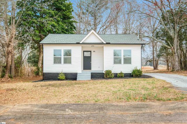 325 Hillcrest Circle, Anderson, SC 29624