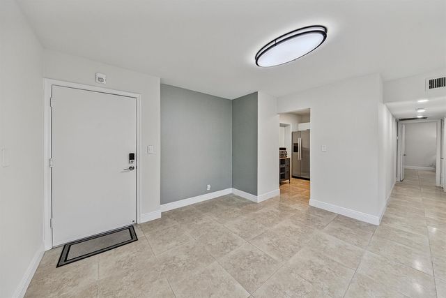 9 NE 19th Court C112, Wilton Manors, FL 33305