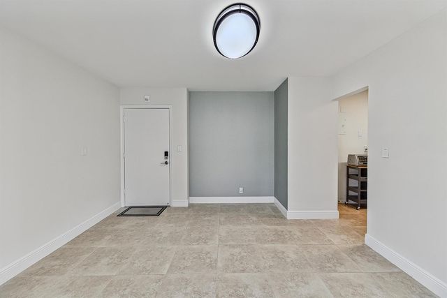 9 NE 19th Court C112, Wilton Manors, FL 33305