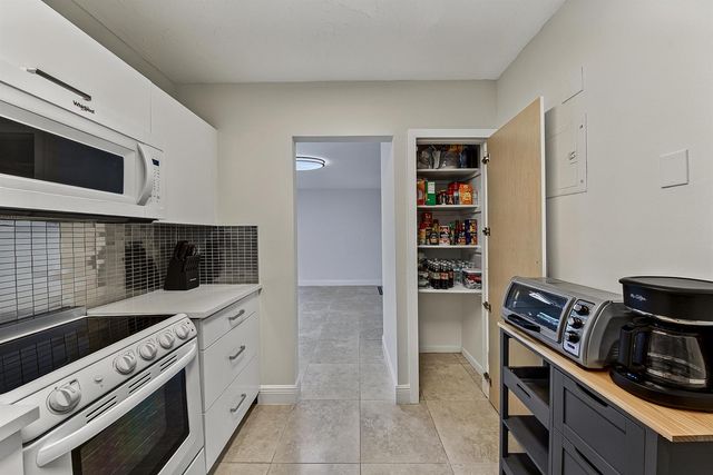 9 NE 19th Court C112, Wilton Manors, FL 33305