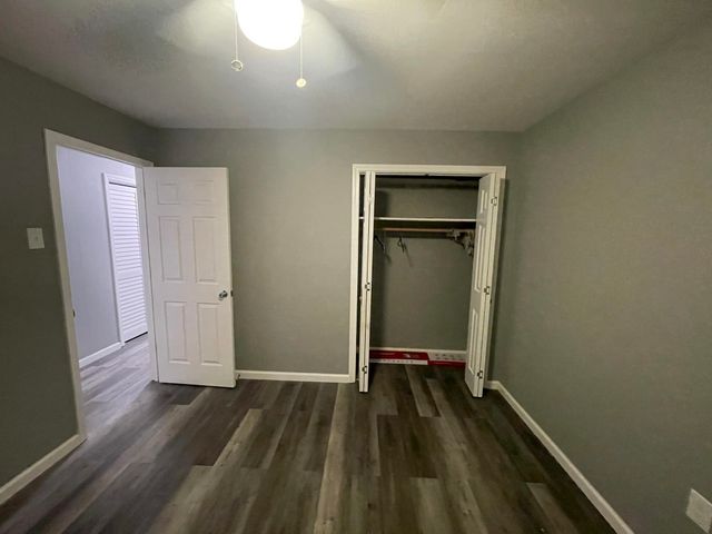 1748 Acadian Dr, Houma, LA 70363