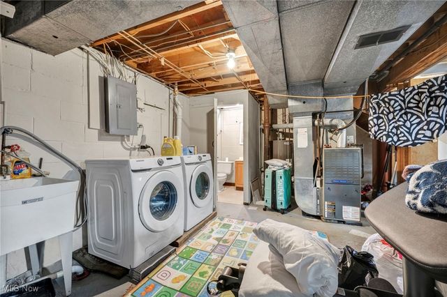 217 Tyler Avenue, Cuyahoga Falls, OH 44221