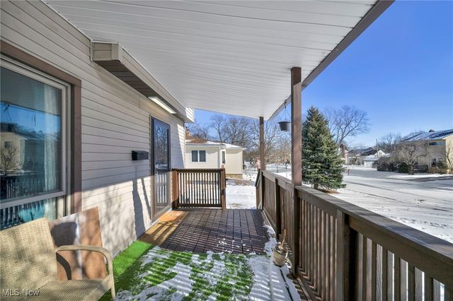 217 Tyler Avenue, Cuyahoga Falls, OH 44221