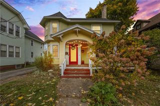 34 Riverside Street, Rochester, NY 14613